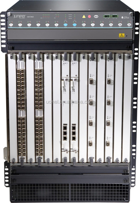 Juniper MX960-PREMIUM-AC,Base system with redundant RE-2000, SCB, and power