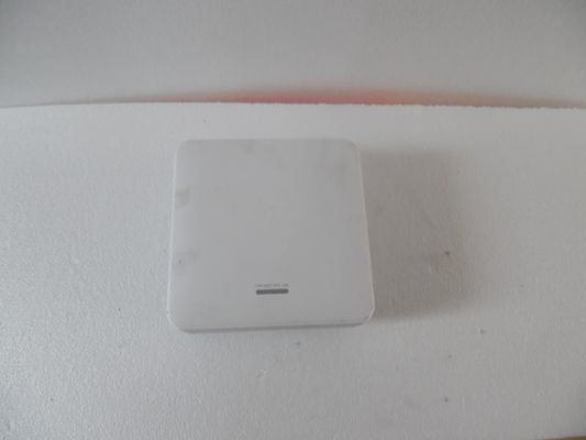 pRRU3918  WD6MXAAEAAJ4 02312BLP of Lampsite Pico pRRU with inner antenna